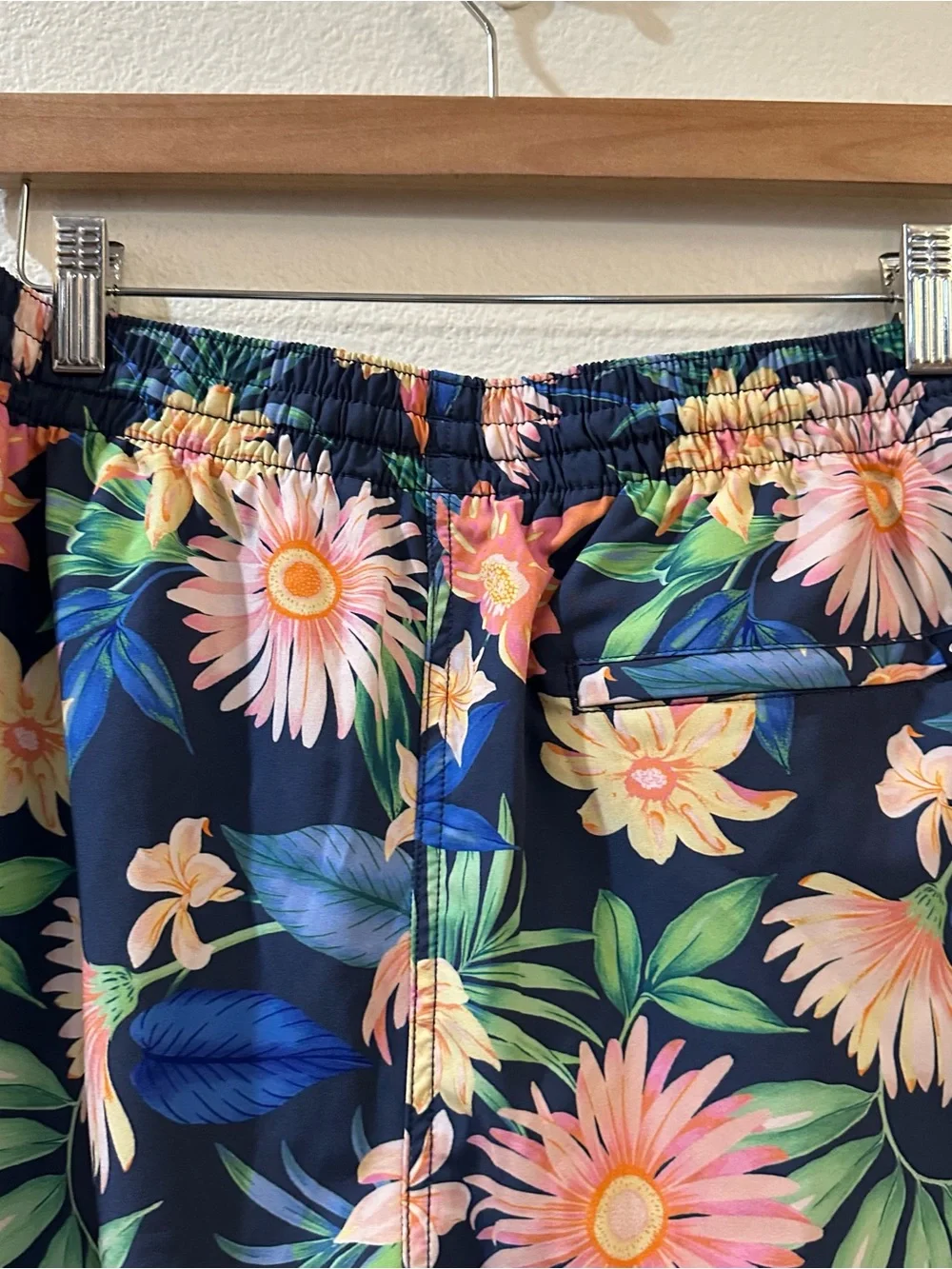 Chubbies Men's The Big Bloomers Classic Swim Drawstring Trunks 5.5” Size Large - Picture 7 of 9